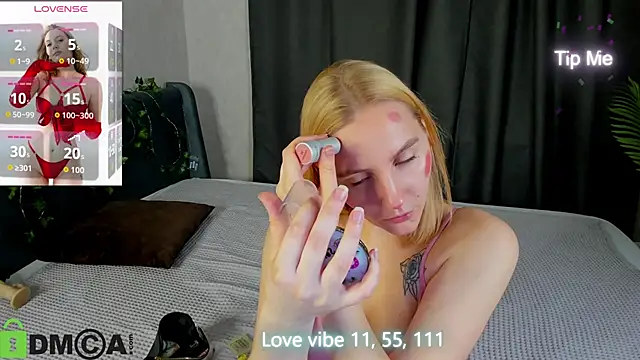 Snapshot of Anna_Chelsea chatting on November 10, 2025, 12:31 am Anna Chelsea online show from November 10, 2025, 12:31 am