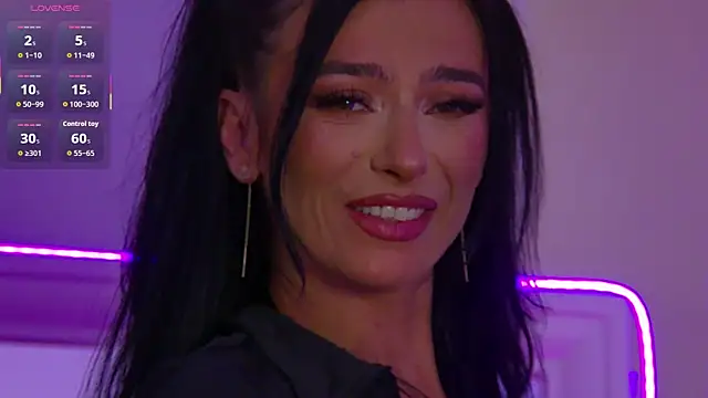 Snapshot of KinkyAmelie chatting on September 19, 2025, 6:41 pm KinkyAmelie online show from September 19, 2025, 6:41 pm