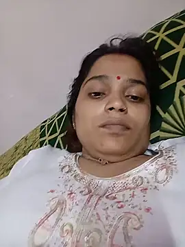 Snapshot of Trisha_71 chatting on June 13, 2026, 6:22 am Trisha 71 online show from June 13, 2026, 6:22 am
