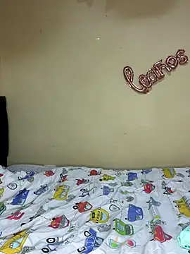 Snapshot of HinataArai chatting on September 27, 2025, 6:02 pm HinataArai online show from September 27, 2025, 6:02 pm