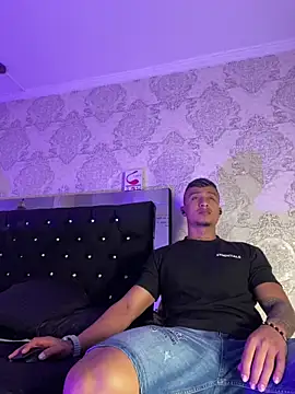 ThiagoBlaze online show from March 20, 2026, 11:48 am