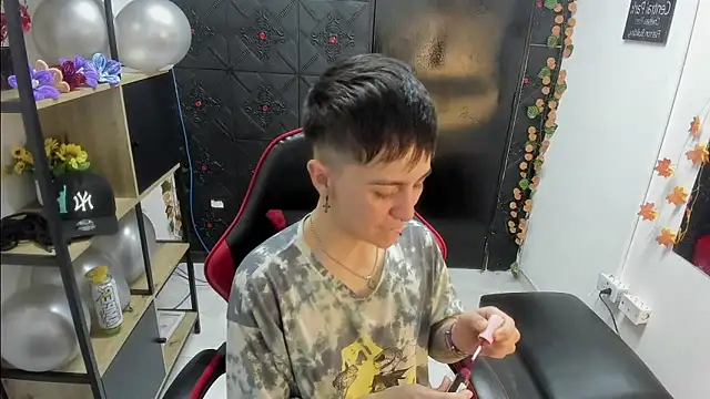  Hannah Hot online show from March 9, 2026, 2:37 am