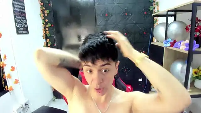  Hannah Hot online show from March 15, 2026, 2:39 am