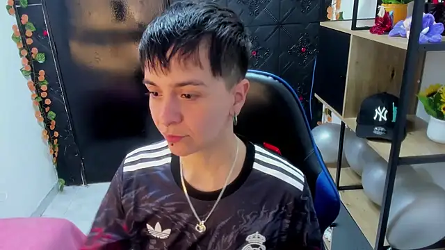  Hannah Hot online show from April 2, 2026, 2:20 am