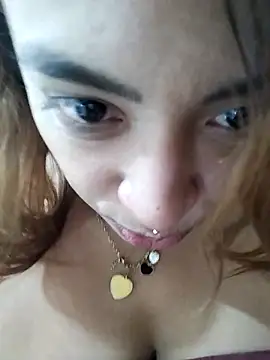 Snapshot of shanell_saenz chatting on October 5, 2025, 1:26 am shanell saenz online show from October 5, 2025, 1:26 am