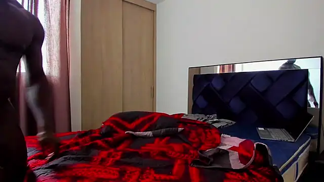 Snapshot of scarle22 chatting on October 23, 2025, 8:18 pm scarle22 online show from October 23, 2025, 8:18 pm