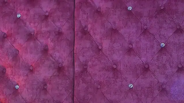 Snapshot of MaddisonBelucci chatting on November 4, 2025, 8:30 pm MaddisonBelucci online show from November 4, 2025, 8:30 pm