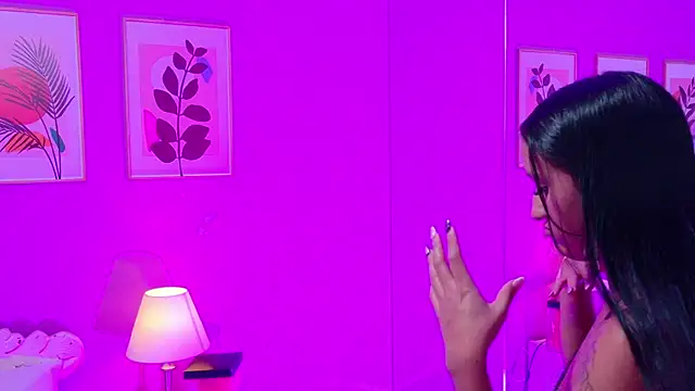 Snapshot of SamantaKane chatting on March 13, 2026, 3:57 am SamantaKane online show from March 13, 2026, 3:57 am