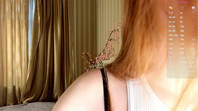 Juuulia  online show from March 20, 2026, 1:27 pm