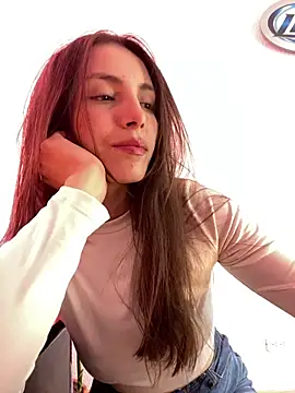 paula miler1 online show from May 6, 2026, 8:58 pm