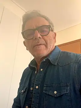 MARCO NI online show from December 2, 2025, 3:07 pm