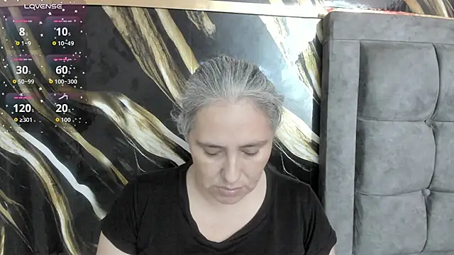 Snapshot of mature_gold chatting on October 3, 2025, 12:24 pm mature gold online show from October 3, 2025, 12:24 pm