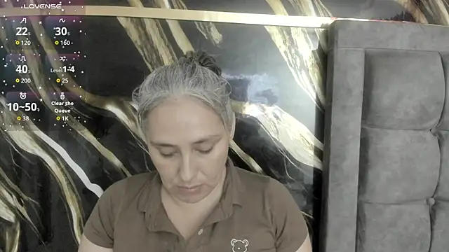 Snapshot of mature_gold chatting on October 13, 2025, 12:27 pm mature gold online show from October 13, 2025, 12:27 pm