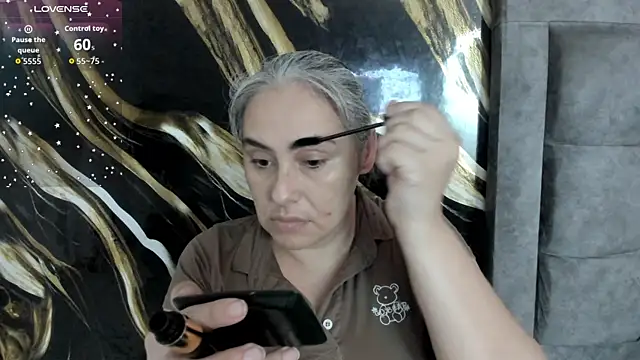 Snapshot of mature_gold chatting on November 14, 2025, 12:15 pm mature gold online show from November 14, 2025, 12:15 pm