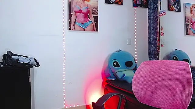 Snapshot of briamhoconor_xh chatting on November 9, 2025, 12:31 am briamhoconor xh online show from November 9, 2025, 12:31 am