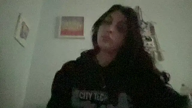 Snapshot of sup3rn0v4 chatting on October 26, 2025, 2:01 pm sup3rn0v4 online show from October 26, 2025, 2:01 pm