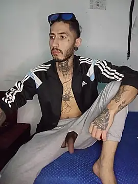 Tattoboy19cm online show from July 19, 2026, 2:26 am