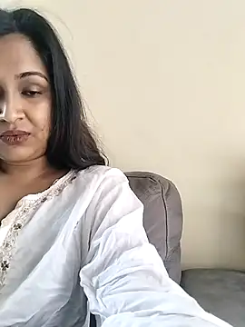 cute indianxo online show from January 17, 2026, 9:03 am
