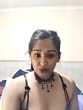cute indianxo online show from February 3, 2026, 7:30 pm