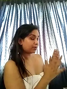 cute indianxo online show from February 21, 2026, 10:49 am