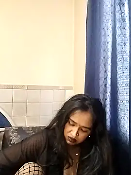 cute indianxo online show from May 29, 2026, 12:03 pm