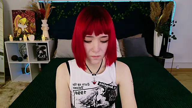 Snapshot of Ketrin_Jones chatting on October 13, 2025, 5:07 am Ketrin Jones online show from October 13, 2025, 5:07 am