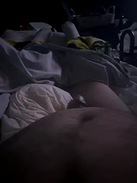 JJG327 online show from November 14, 2025, 5:39 am