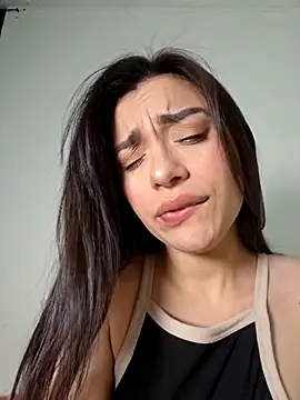 AmaiaSalvatore online show from October 2, 2025, 10:50 pm