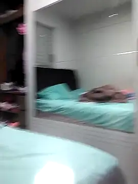 dyjaA online show from October 11, 2025, 8:40 pm