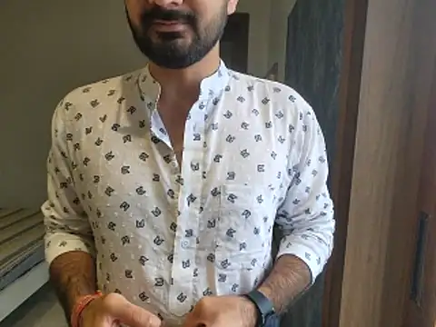 Snapshot of mlove902 chatting on November 10, 2025, 11:20 am mlove902 online show from November 10, 2025, 11:20 am