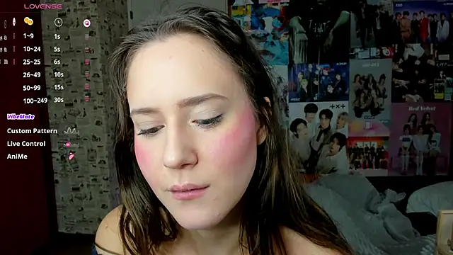 LucyRose3 online show from September 29, 2025, 4:50 am