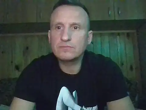 Maksymilian1 online show from January 14, 2026, 4:01 pm