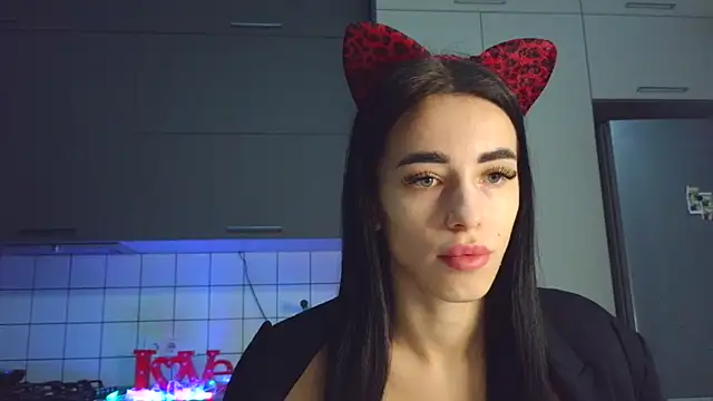 Snapshot of EvaMelnik chatting on October 23, 2025, 3:11 pm EvaMelnik online show from October 23, 2025, 3:11 pm