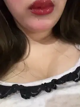 oryanna sex online show from May 6, 2026, 5:51 pm