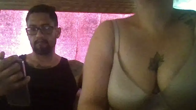 MacGomez24 online show from April 10, 2026, 6:34 pm