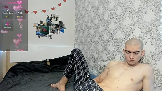 Snapshot of gretty_love chatting on November 8, 2025, 9:20 am gretty love online show from November 8, 2025, 9:20 am