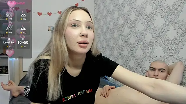 Snapshot of gretty_love chatting on November 10, 2025, 9:30 am gretty love online show from November 10, 2025, 9:30 am