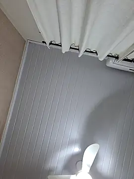 emspsx online show from October 1, 2025, 2:50 am