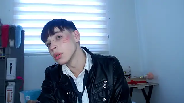 Snapshot of lucky_stricke chatting on September 11, 2025, 9:37 pm lucky stricke online show from September 11, 2025, 9:37 pm