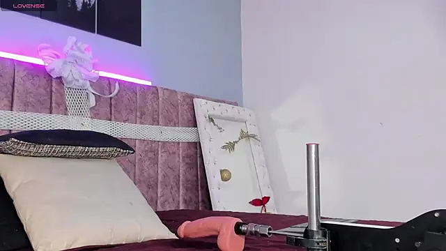  jasmine blush online show from December 15, 2025, 2:10 pm