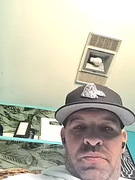 Snapshot of N2OBROWNIES chatting on September 20, 2025, 3:46 pm N2OBROWNIES online show from September 20, 2025, 3:46 pm