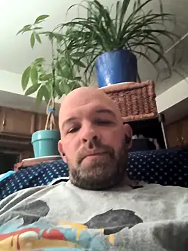 Snapshot of N2OBROWNIES chatting on October 5, 2025, 12:20 am N2OBROWNIES online show from October 5, 2025, 12:20 am