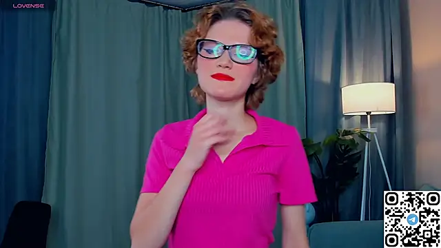 Snapshot of EdlinGathright chatting on November 9, 2025, 3:38 am EdlinGathright online show from November 9, 2025, 3:38 am