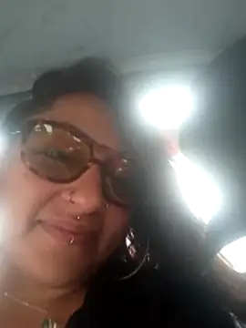 Snapshot of YiingandYang chatting on February 17, 2026, 6:14 pm YiingandYang online show from February 17, 2026, 6:14 pm