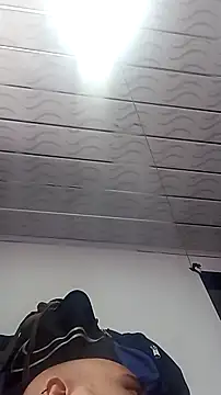 Snapshot of YiingandYang chatting on February 25, 2026, 6:50 pm YiingandYang online show from February 25, 2026, 6:50 pm