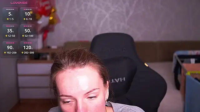 Snapshot of Vanille_Mystery chatting on October 21, 2025, 4:51 pm Vanille Mystery online show from October 21, 2025, 4:51 pm