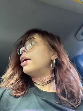Snapshot of moan4mona chatting on July 9, 2026, 3:05 pm moan4mona online show from July 9, 2026, 3:05 pm