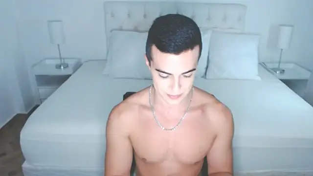 mr hunterx online show from February 20, 2026, 1:57 am