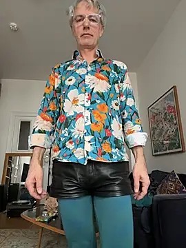 SexyLeon8 online show from February 21, 2026, 8:15 am