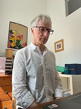 SexyLeon8 online show from April 27, 2026, 10:46 am
